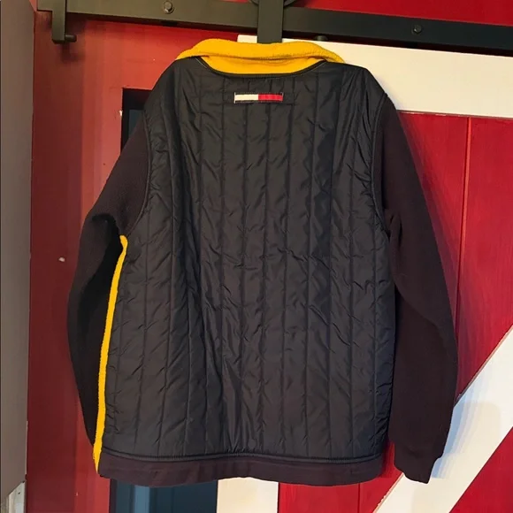 Vintage Tommy Hilfiger Jeans Yellow Fleece Sweatshirt- Fits like a Medium - Picture 6 of 6